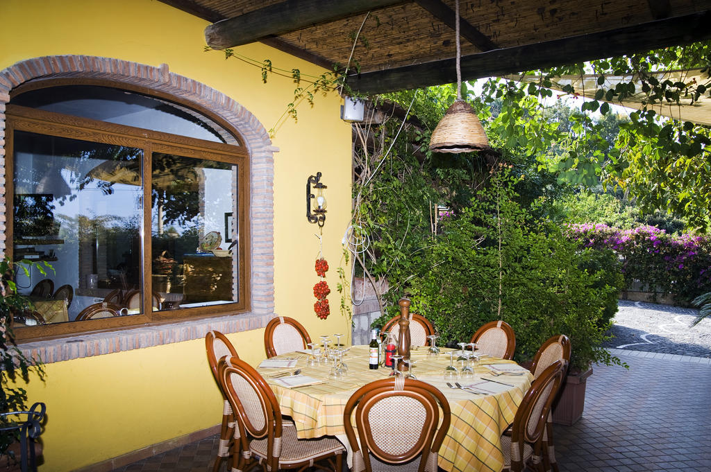Hotel Poggio Del Sole Forio  Restaurant photo