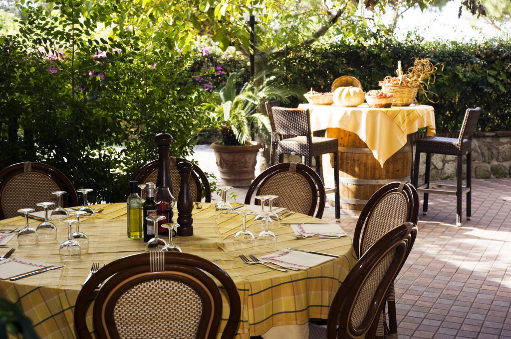 Hotel Poggio Del Sole Forio  Restaurant photo